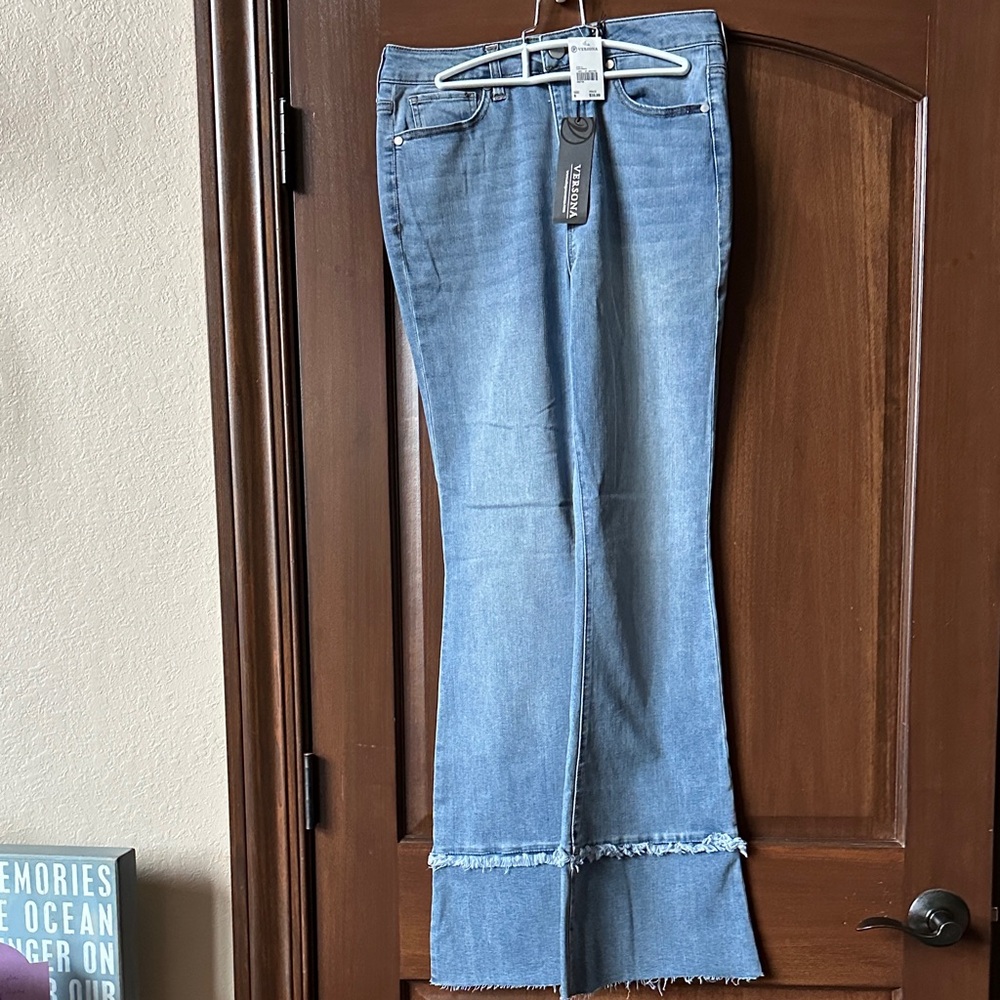 Versona Light Blue Wide Leg Frayed Hem Jeans